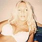 Blondes Luder privat nackt